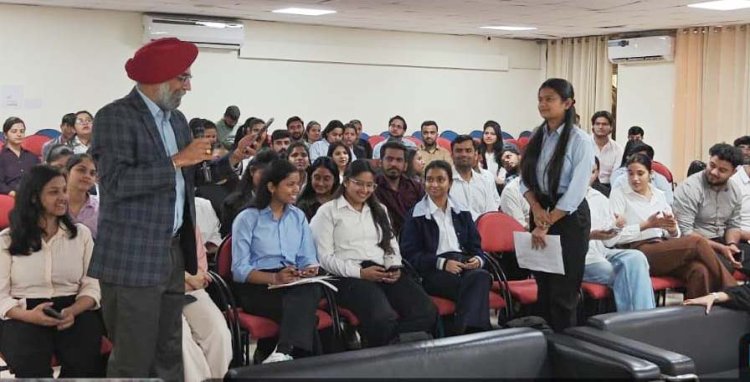 आईएमएस नोएडा में हुआ कॉर्पोरेट कनेक्ट सत्र का आयोजन