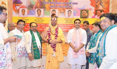 अग्रवाल मित्र मंडल ने सांस्कृतिक रूप से मनाया होली महोत्सव