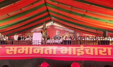 अखिलेश यादव की PDA रैली से वैश्य ब्राह्मण और सवर्ण समाज नदारद