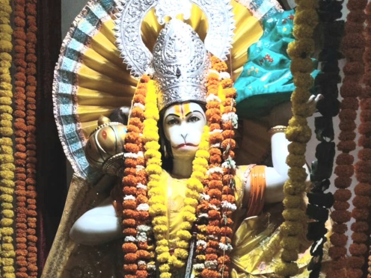 लक्ष्मी नारायण मंदिर में मनाया गया हनुमान जन्मोत्सव
