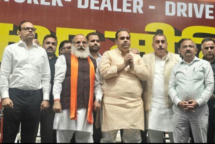 दिल्ली में ई-रिक्शा का रजिस्ट्रेशन 15 मई से शुरू : डॉ. पंकज सिंह