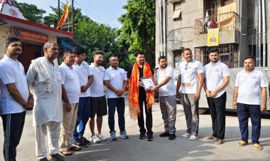 महादेव अपार्टमेंट में स्वच्छता अभियान, निवासियों को किया जागरूक