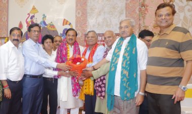 अखिल भारतीय अग्रवाल वैश्य मित्र मंडल के चुनाव निर्विरोध संपन्न, राधा कृष्ण गर्ग बने तीसरी बार अध्यक्ष
