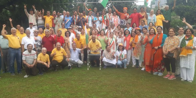 JVCC लाफ्टर क्लब, नोएडा द्वारा 80वें स्वतंत्रता दिवस का जश्न