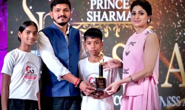 प्रिंस शर्मा को मिला अभिनेत्री शमिता शेट्टी के हाथों ‘ग्लोबल एक्सीलेंस अवार्ड’