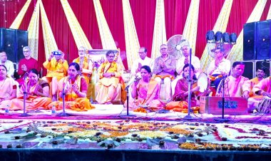 विश्व शांति, नारी जागरण एवं जनकल्याण के संकल्प के साथ आम्रपाली जोडिएक में भव्य महा दीपयज्ञ संपन्न 