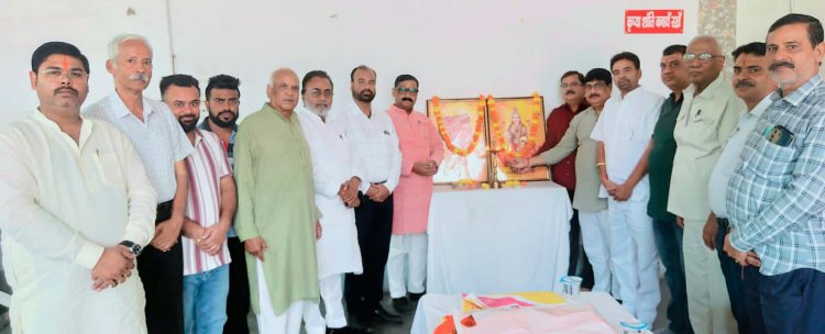 पोरवाल समाज सेवा समिति नोएडा महानगर की कार्यकारिणी की बैठक संपन्न, सदस्य बढ़ाने पर दिया जोर