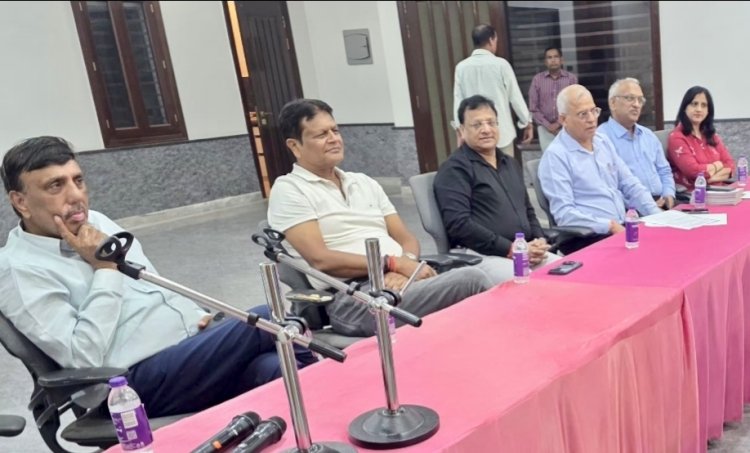 आरडब्ल्यूए 48: दशहरा मेले के साथ सामूहिक डांडिया, पुरानी दिल्ली के स्वादिष्ट व्यंजन 