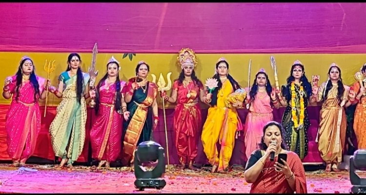 माँ दुर्गा का दिव्य प्राकट्य एवं महिषासुर वध की भव्य संगीतमय नाटिका का मंचन